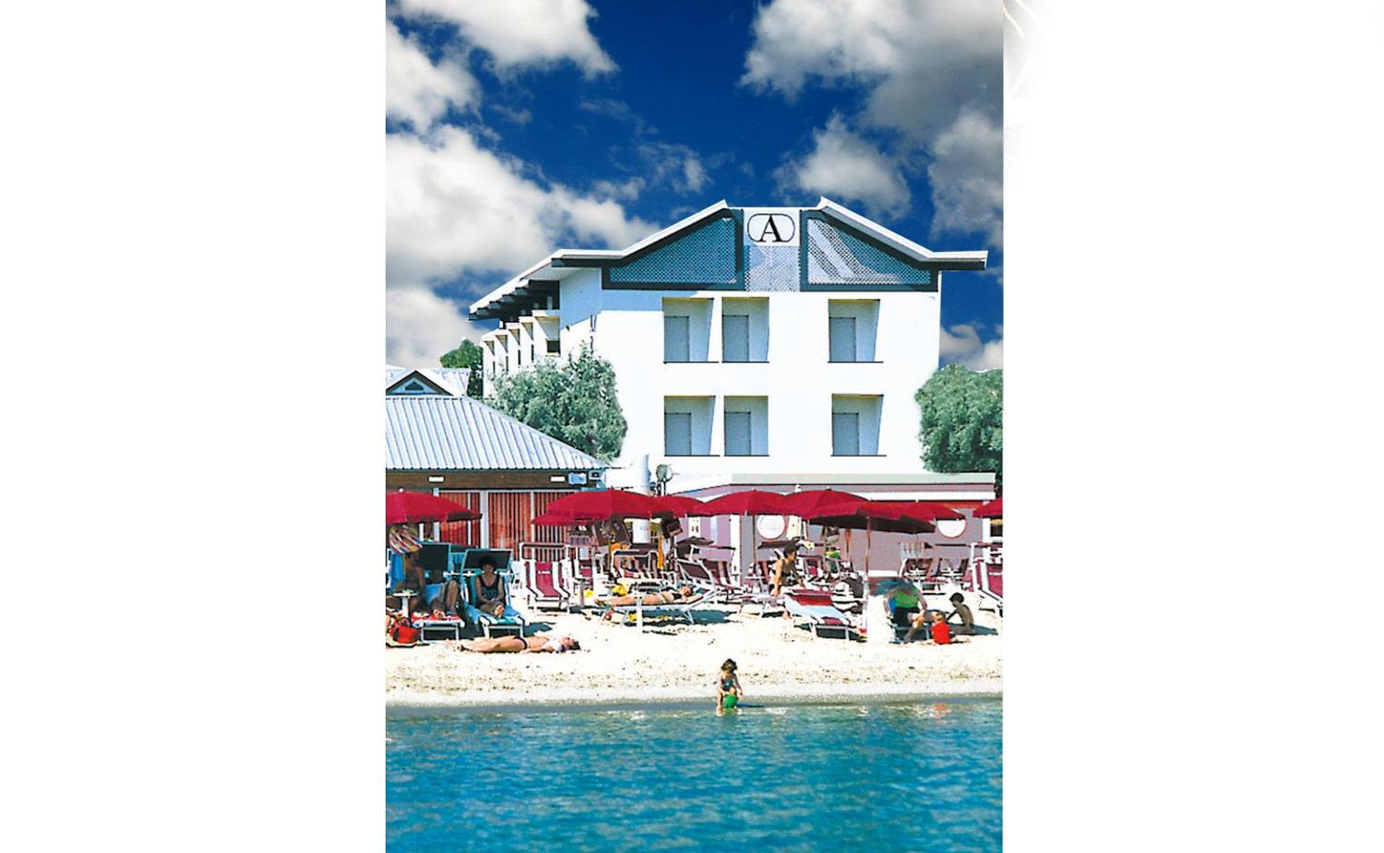 Hotel Ariston Cesenatico Kültér fotó