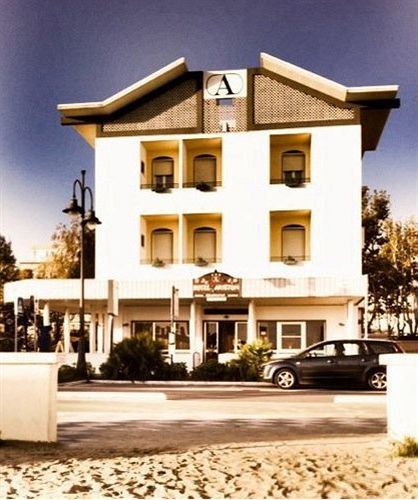 Hotel Ariston Cesenatico Kültér fotó