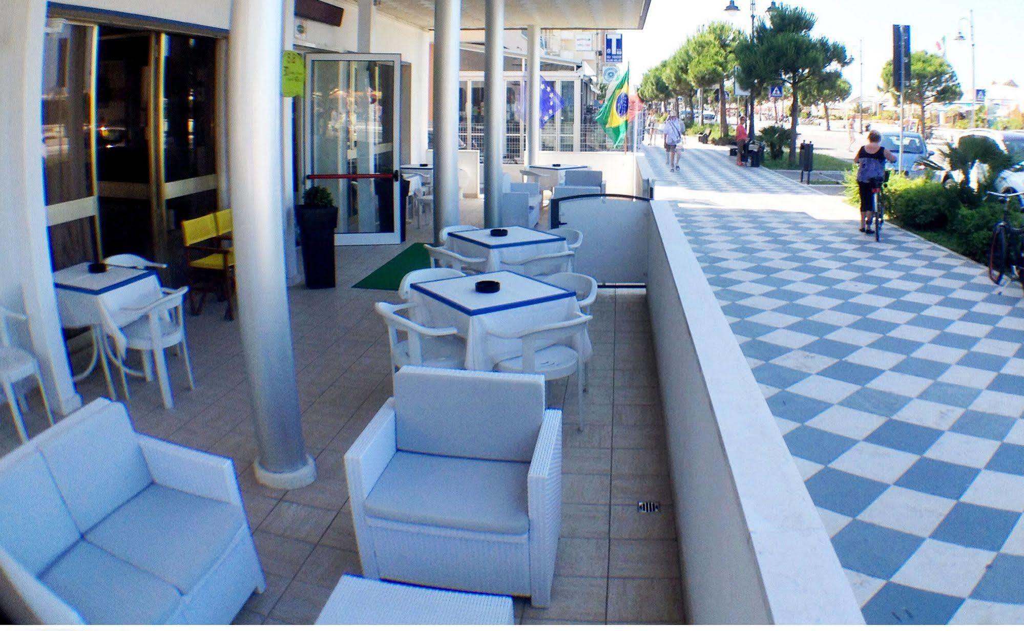 Hotel Ariston Cesenatico Kültér fotó